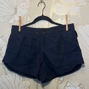 Athleta “Bali” 100% Linen Women's Navy Shorts -  Size 12